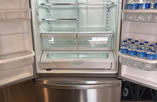 Downtown Tucson Apartment | Downtown-Spacious 1bdrm, Desert Views, City Lights, Fitness Room, Pool & WiFi