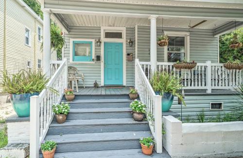 Wilmington Historic District Apartment | Downtown Wilmington Apartment - 4 Miles to UNCW!