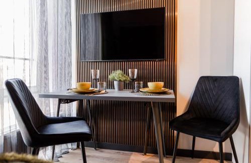 Kadriorg Apartment | Dreamstay Avangard - shared Roof Terrace, High speed Wifi 200 Mbps & Gym