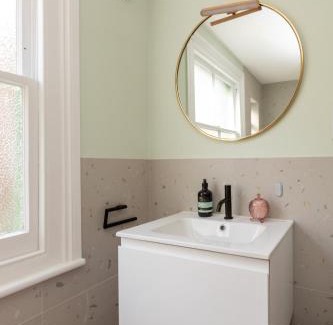 North Kensington Apartment | Dreamy 1BD Flat Notting Hill West London