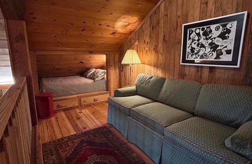 Moultrie House | Dreamy 3BR Pondside Home with Nature Trails