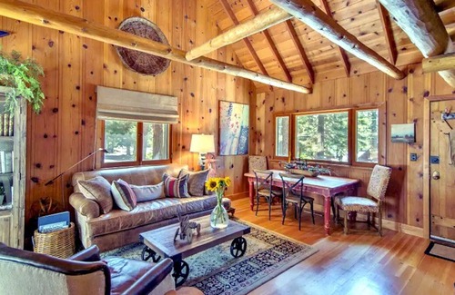 Sunnyside Cabin | Dreamy & Historic Stone Cottage in Tahoe City