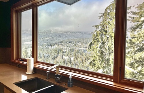 Whistler Ski Chalet | Dreamy Whistler Chalet with Hot Tub and Gorgeous Mountain Views