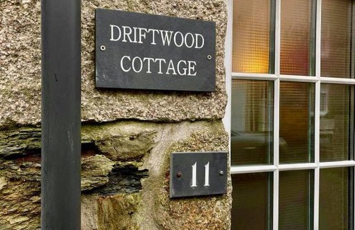 Porthleven Apartment | Driftwood Cottage