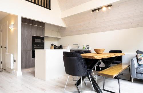Carrick-on-Shannon Cabin | Drumhierny Woodland Hideaway