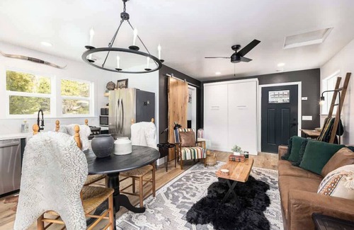 Shaver Lake Cabin | DT Tiny Shaver Home @the trailhead to Lake!