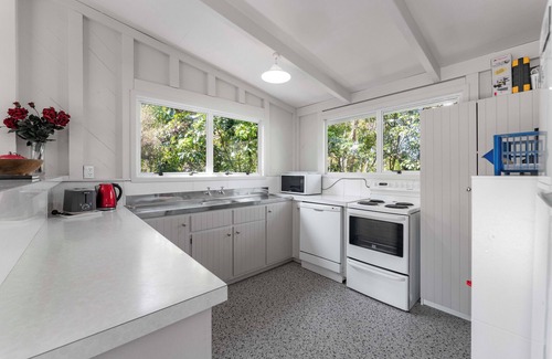 Kuratau House | Duck Inn - Lake Taupo Holiday Home