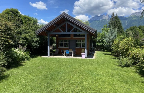 Duingt Ski Chalet | DUINGT, CHALET tout confort, 4 pers, 300m2 de jardin