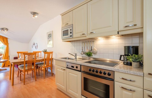 Ostvorpommern Apartment | Düneneck 30 - cozy domicile with side sea view