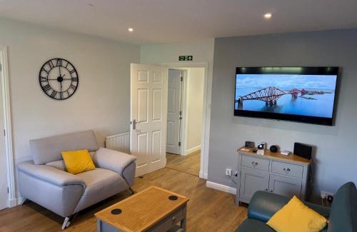 Duloch Apartment | Dunfermline 2 Bed Flat Fully Furnished