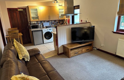 South Galson House | Dunhallin House