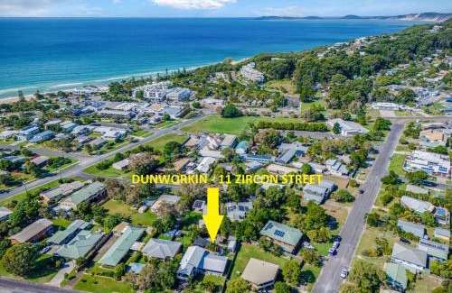 Rainbow Beach House | Dunworkin Rainbow Beach