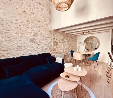 Nimes City Centre Apartment | Duplex à 2 min des arènes et de la maison carrée