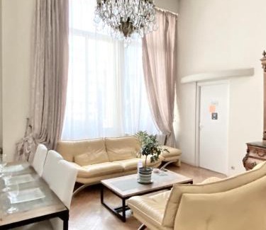 Cannes Apartment | Duplex à la Villa Canteraine