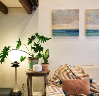 Xuhui Apartment | duplex 1 bedroom apartment on Wuyuan Road close Changshu Road station