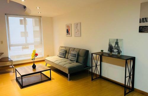 Santiago de Surco Apartment | Duplex a media cuadra de la Embajada EEUU