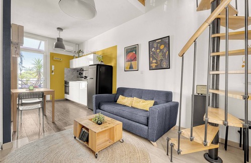Minimes - Barriere de Paris Apartment | Duplex apartment in the heart of Les Minimes, close to the Canal du Midi and the metro.