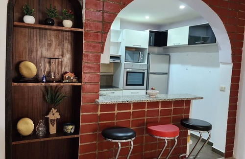 Aousja Apartment | Duplex Bien Equipe Securise Avec Jardin et Veranda