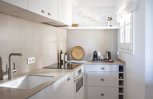 Llanca Apartment | Duplex Familial Avec 2 Chambres et 2 Salles de Bains, Avec Piscine Partagée