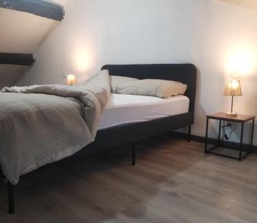 Gosselies Apartment | Duplexe cosy Gosselies aéroport Charleroi