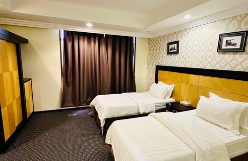 Jeddah Hotel | Durrat Palesttine - Al Fayhaa