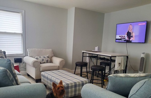 Town of Wappinger Apartment | Dutchess County 3 Bedroom, Family and dog friendly 8 mins Beacon and Metro North