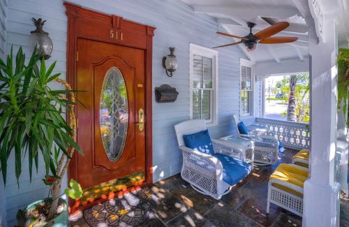 Downtown Hotel | Duval Inn - Key West