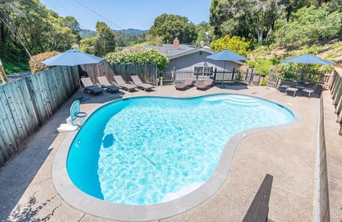 Aptos House | DV · Private Pool Villa for family getaways