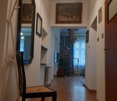 Jaroslaw Apartment | Dwupoziomowy Apartament w Centrum Miasta