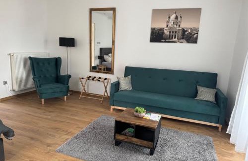 Cegled Apartment | Eötvös Apartman