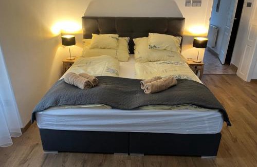 Cegled Apartment | Eötvös Apartman