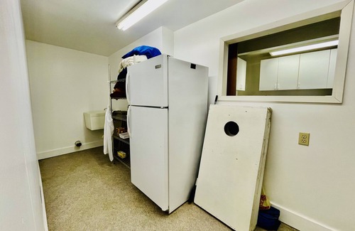 Devils Lake House | E Devils Lake on US 2 - Townhouse 1/4 mile boat ramp & bar/grill that sleeps 6!