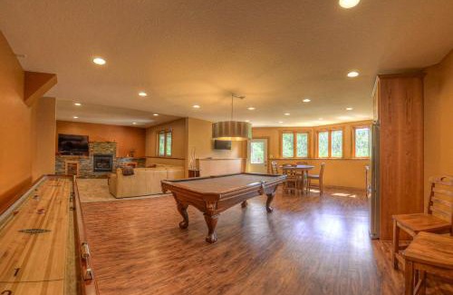 Spearfish House | Eagle Crest Nest