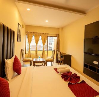 Bettiah Hotel | Eagle Hospitality ! Lift ! Large Rooms ! Parking ! Top Rated and Most Awarded Property by SIDHAM Group