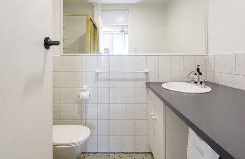 Fremantle Apartment | Eagles Nest - Amazing Ocean Views