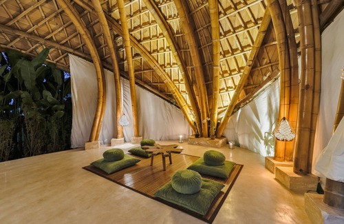 Sambahan Villa | Earthship Ubud Eco Villa