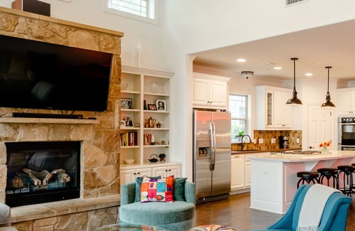 Holly House | East Austin Luxury Home + Detached Loft + Heated Saltwater Pool + Near Downtown