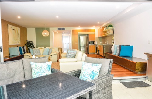 Belongil Apartment | East on Byron