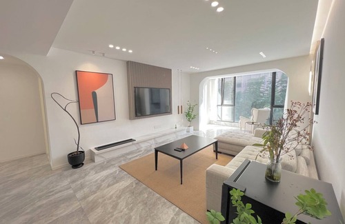 Jing'an Apartment | Easternhub- Shanghai Jing'an Temple, Sunny Capital, Deluxe 3-BR Apartment