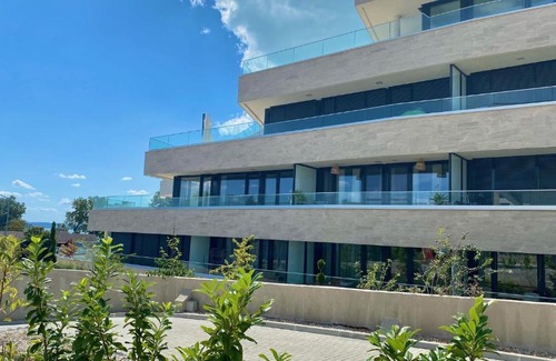 Alsóörs Apartment | Eastlake Apartman