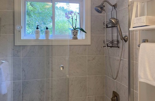 Pisgah Forest Cottage | Easy access to adventure at creekside retreat.