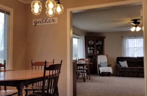 Bluffton House | Easy access to I75 to Lima or Findlay, country home 5min from charming Bluffton