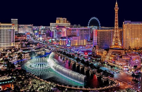 Las Vegas Resort | Easy access to the National Finals Rodeo and to the Las Vegas Strip.