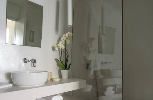 Oia Hotel | Echoes Luxury Suites