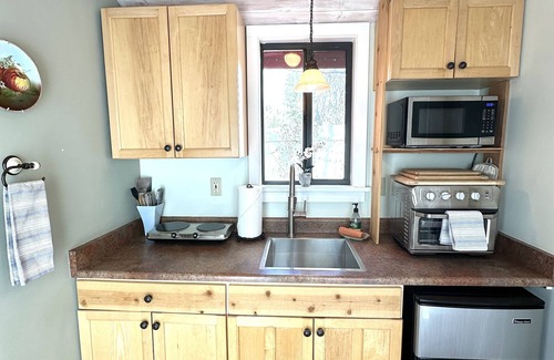 Sedona Cabin | Eclectic Cottage on the Creek!