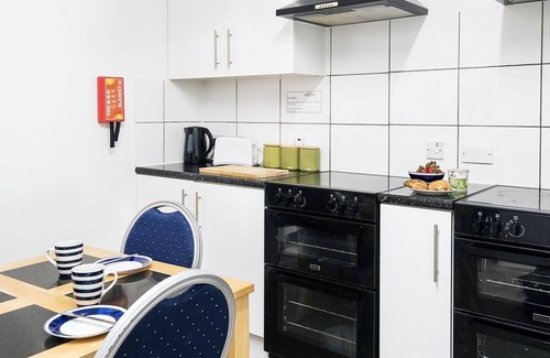 Taunton Apartment | Economy Apartment Ground Floor at Royal Ashton