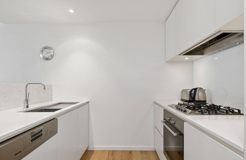 Geelong Apartment | Edgewater 207