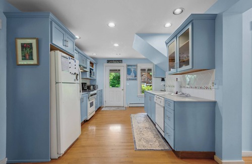 Rangeley House | 🐾Edgewater - Private dog friendly home on Rangeley Lake, just minutes from downtown