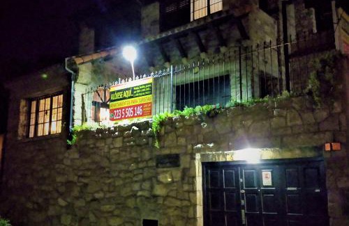 La Perla Apartment | EDIFICIO ÚNICO Mardel - Deptos Low Cost equipados 30 m de la costa y 350 m del centro Cerca de todo!