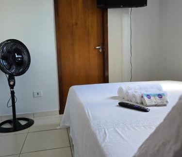 Maringa Apartment | Edificio Hayannes - 1 - Quarto - 1-Banheiro - 1 Garagem Coberta - Taxa Para Hospedes Com Pets